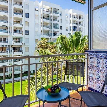 Beachfront Seaview Apartment In Los Boliches By Costarentals - Ref 141 Fuengirola Exterior photo