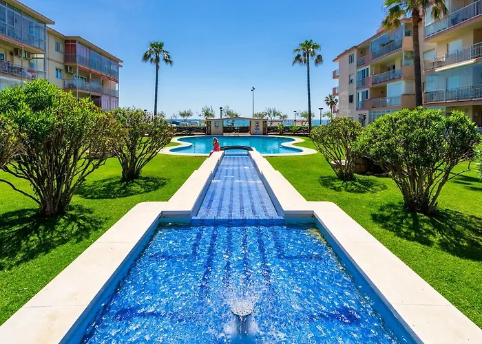 Beachfront Seaview Apartment In Los Boliches By Costarentals - Ref 141